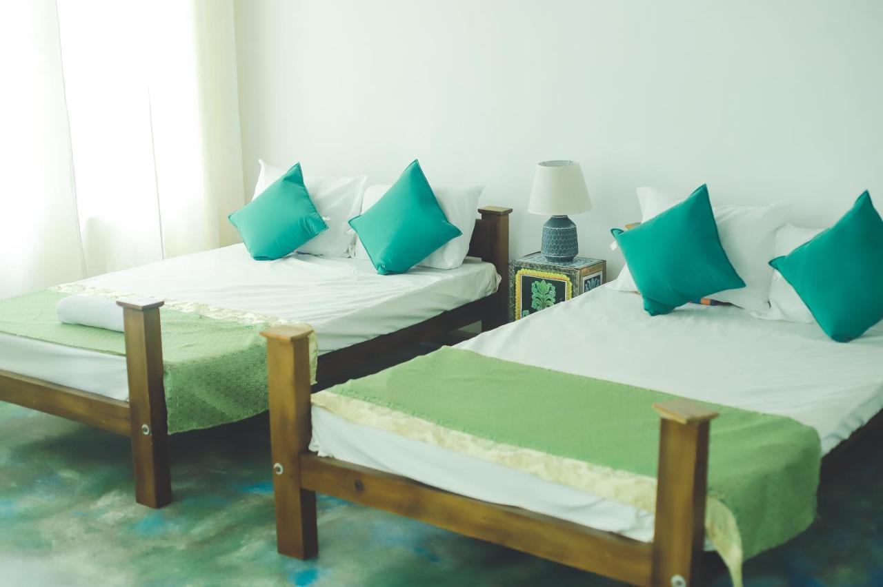 Barefoot Inn Kandy Zewnętrze zdjęcie